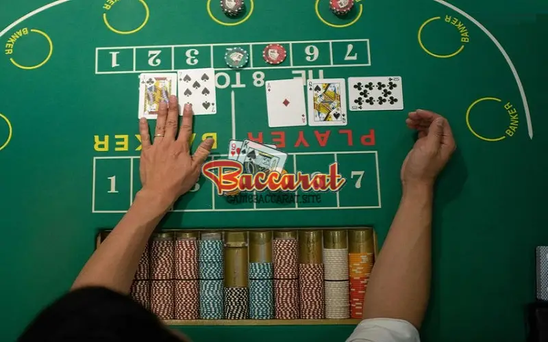 Baccarat cổ điển